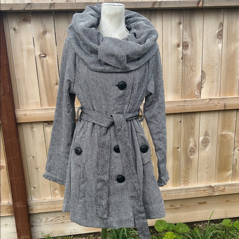 Knitted Dove Tweed Coat